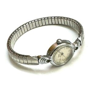 Dainty Vintage Timex Quartz Silver Watch